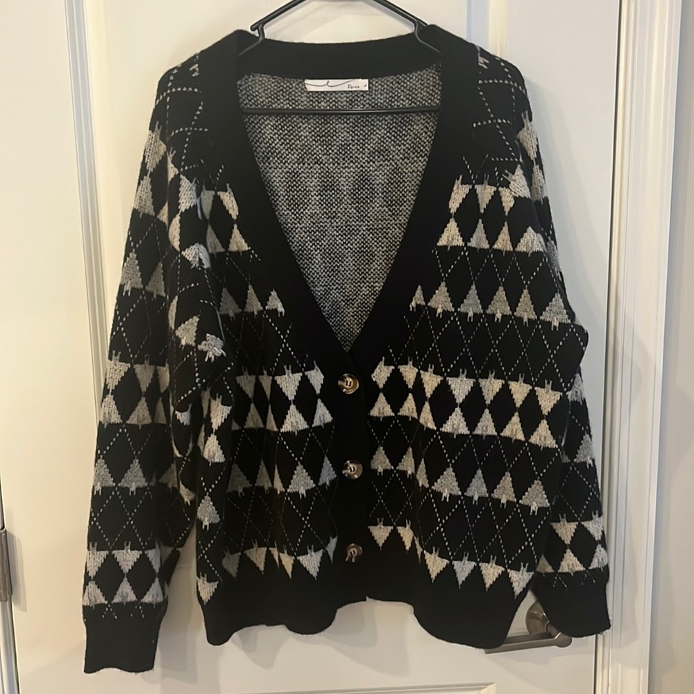 ByeGreis Sweater